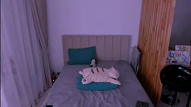 sabrinamacmarren online show from February 2026 07:25:02 PM