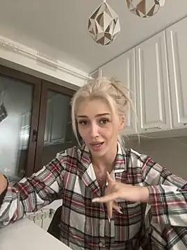 lissababe1 online show from November 2025 10:02:01 PM