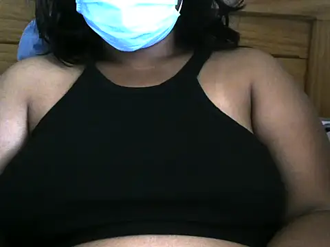 Artinah22 online show from February 2026 10:37:01 AM