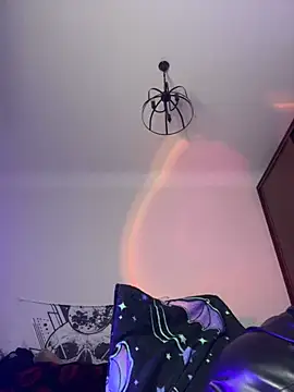 pinkbow online show from December 2024 11:05:02 PM