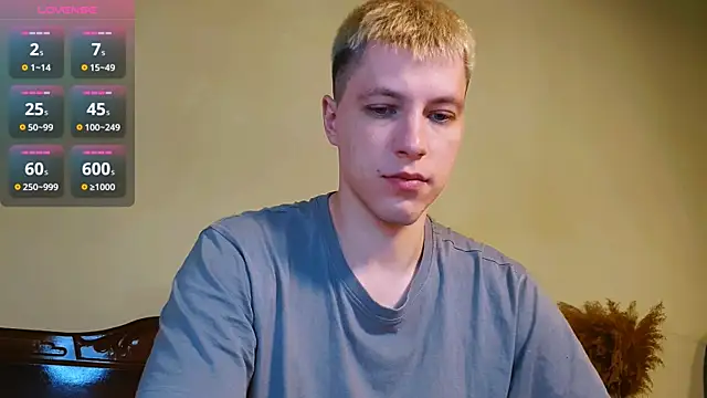 -ethan7inches- online show from April 2026 01:13:02 AM