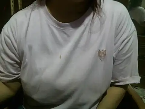 Snapshot of UrsMansi chatting on May 2026 07:23:02 AM UrsMansi online show from May 2026 07:23:02 AM