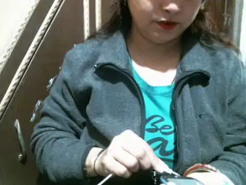 Snapshot of UrsMansi chatting on January 2025 05:27:01 AM UrsMansi online show from January 2025 05:27:01 AM