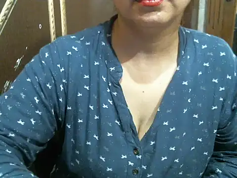 Snapshot of UrsMansi chatting on September 2025 09:00:01 PM UrsMansi online show from September 2025 09:00:01 PM