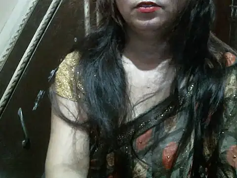 Snapshot of UrsMansi chatting on September 2025 05:25:01 AM UrsMansi online show from September 2025 05:25:01 AM
