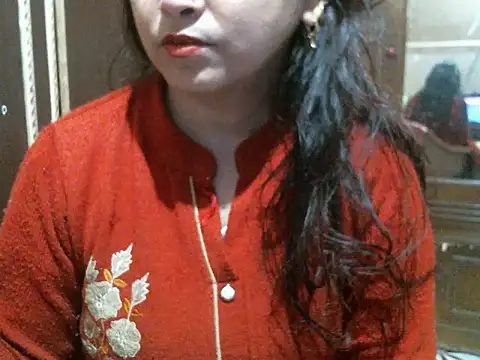 Snapshot of UrsMansi chatting on February 2025 04:27:01 AM UrsMansi online show from February 2025 04:27:01 AM