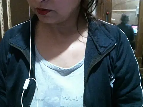 UrsMansi online show from February 2026 08:42:01 PM