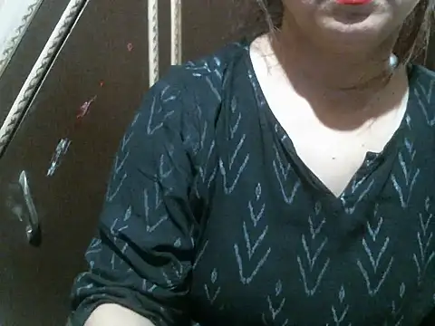 UrsMansi online show from June 2026 03:48:02 AM