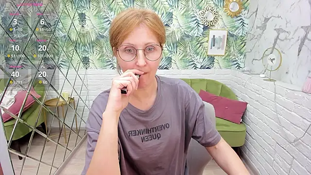 Paris Cherry online show from March 2026 06:22:01 PM