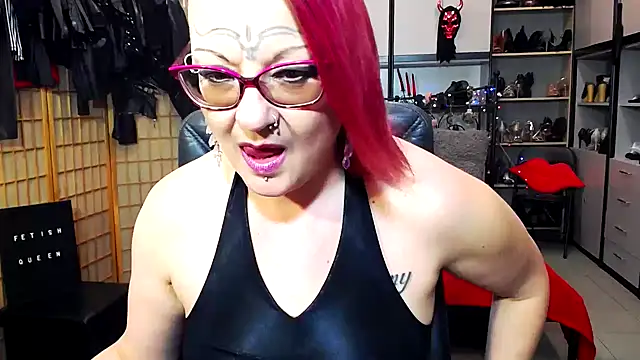 LindaDaemonX online show from March 2025 01:55:01 PM