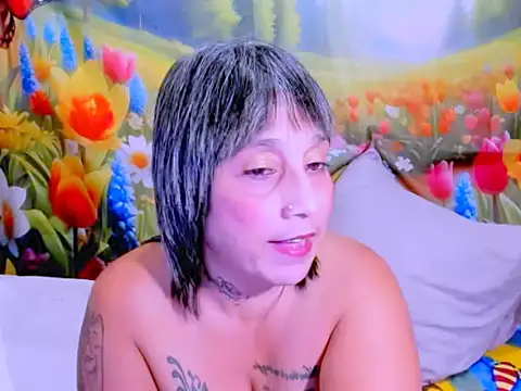 indianroxy online show from April 2026 10:12:01 PM