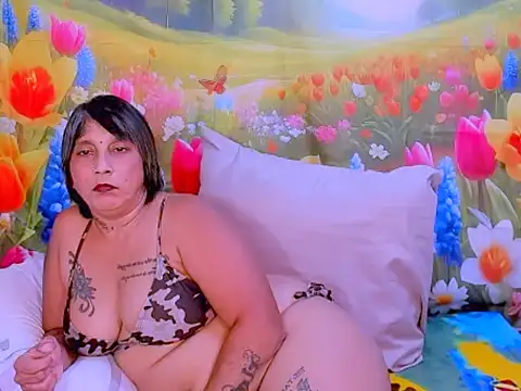 Snapshot of indianroxy chatting on October 2025 06:51:01 PM indianroxy online show from October 2025 06:51:01 PM