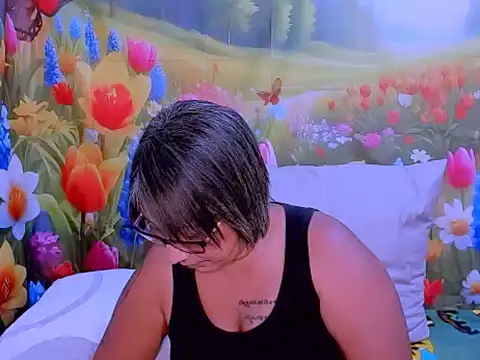 Snapshot of indianroxy chatting on November 2025 06:45:01 PM indianroxy online show from November 2025 06:45:01 PM