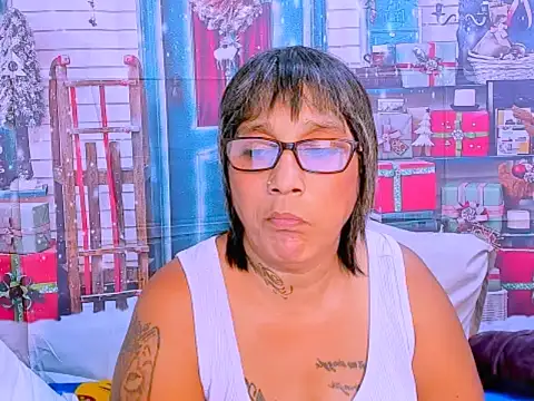 indianroxy online show from December 2025 09:17:02 PM