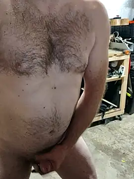 IronedTitan online show from November 2025 03:10:02 AM