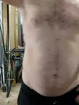Snapshot of IronedTitan chatting on October 2025 11:27:01 PM IronedTitan online show from October 2025 11:27:01 PM