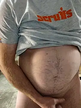 IronedTitan online show from December 2025 07:02:01 PM