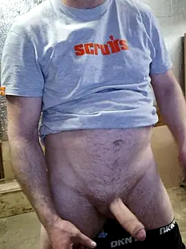 Snapshot of IronedTitan chatting on March 2025 12:51:02 AM IronedTitan online show from March 2025 12:51:02 AM