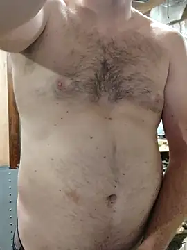 Snapshot of IronedTitan chatting on October 2025 01:36:01 AM IronedTitan online show from October 2025 01:36:01 AM