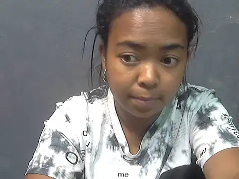 milkboobsgirl online show from October 2025 05:58:02 PM