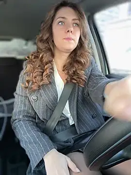 MariiD online show from February 2026 07:10:02 AM