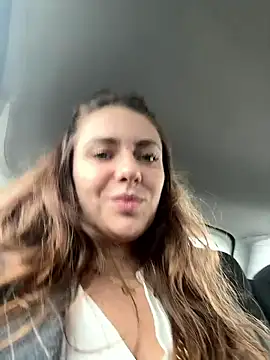 MariiD online show from December 2025 09:02:02 AM