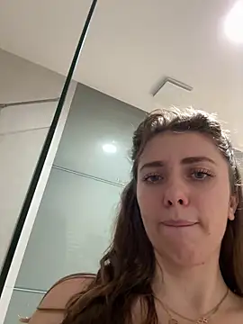 MariiD online show from December 2025 08:48:01 PM