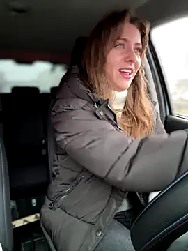 MariiD online show from December 2025 08:57:01 AM