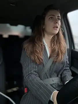 MariiD online show from December 2025 07:07:01 AM