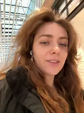 MariiD online show from January 2025 09:13:01 AM