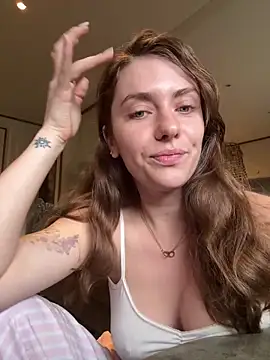 MariiD online show from April 2026 06:43:01 AM