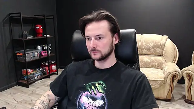 MihasikD online show from March 2025 06:45:02 PM