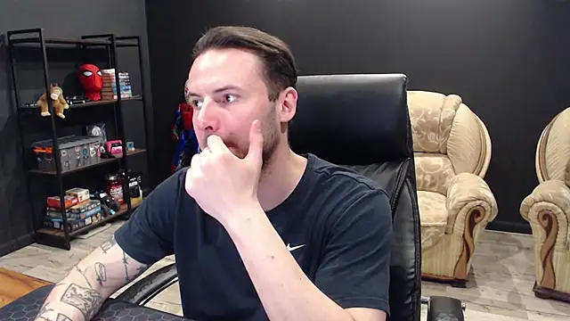 MihasikD online show from April 2026 02:34:01 PM