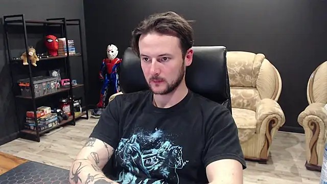 MihasikD online show from April 2026 04:54:01 PM