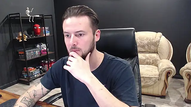 MihasikD online show from November 2025 08:51:01 AM