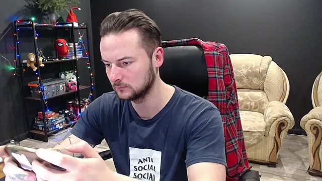 MihasikD online show from January 2026 11:28:02 AM