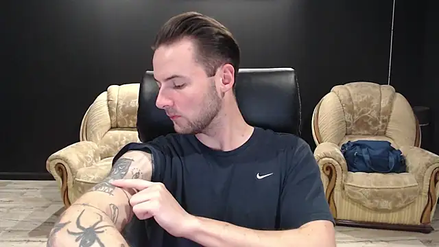 MihasikD online show from November 2025 08:51:02 AM