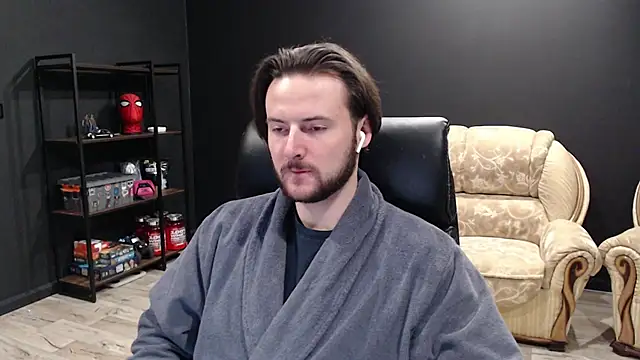 MihasikD online show from February 2025 08:41:02 PM