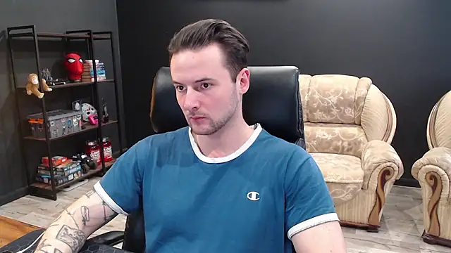 MihasikD online show from February 2026 09:58:01 AM