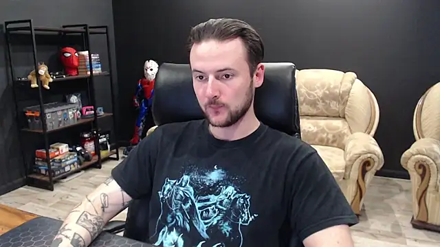 MihasikD online show from April 2026 01:56:02 PM