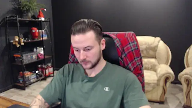 MihasikD online show from January 2026 12:09:02 PM