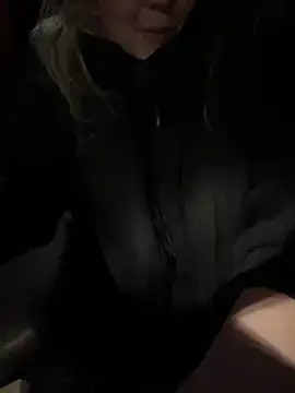 Snapshot of Anna_Alexa chatting on January 2025 09:20:02 PM Anna Alexa online show from January 2025 09:20:02 PM