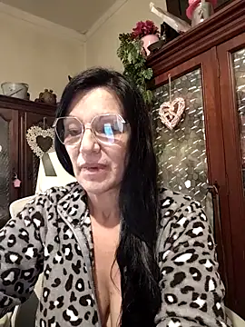 Snapshot of Melmamalhuda@xh chatting on May 2026 02:21:02 PM Melmamalhudaxh online show from May 2026 02:21:02 PM