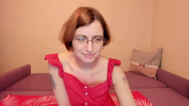 MarilynDream online show from November 2025 06:56:01 PM