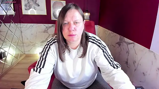 KellyPerfection online show from May 2026 05:45:01 AM