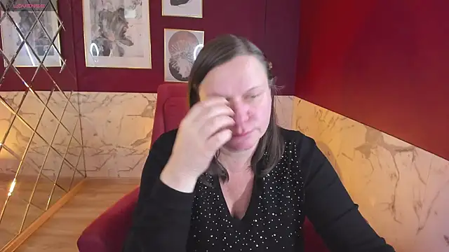 Snapshot of KellyPerfection chatting on December 2025 01:10:01 PM KellyPerfection online show from December 2025 01:10:01 PM