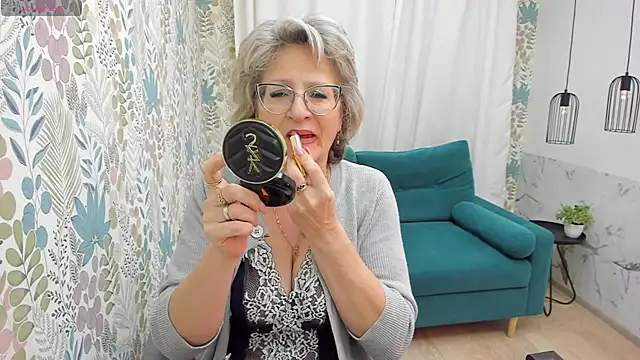 EvelynJoyful online show from February 2025 11:53:01 AM
