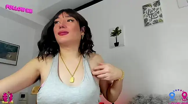 hottycrishina online show from March 2025 10:24:02 AM