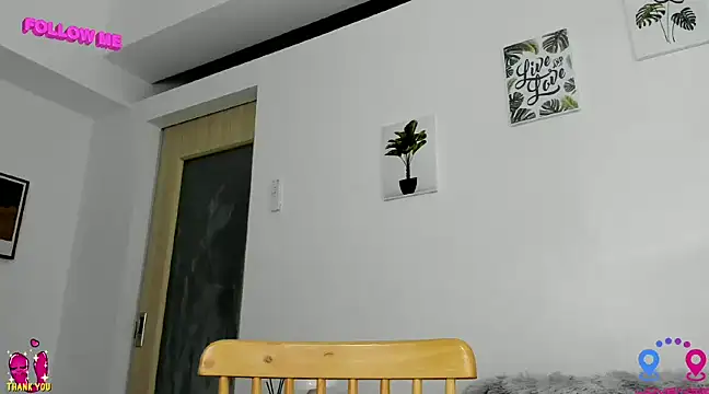 hottycrishina online show from March 2025 09:12:02 AM