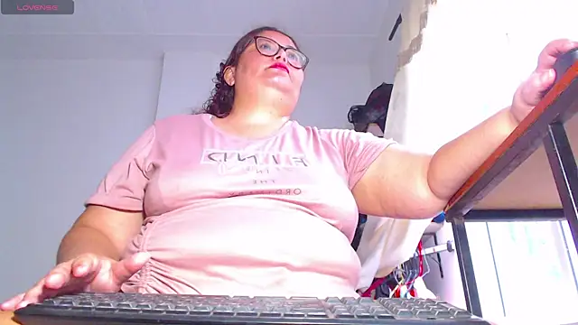 ashelymalefica online show from July 2026 09:04:01 PM